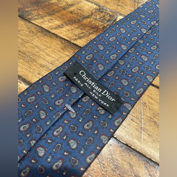 Christian Dior  Men’s Tie Bundle of Two - Picture 5 of 11